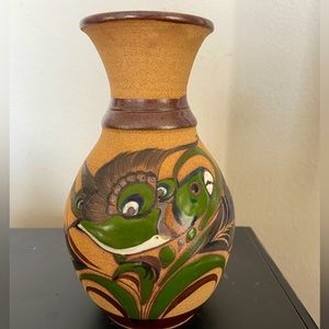 Vase fish decor tacat Mexico Artist signature pottery